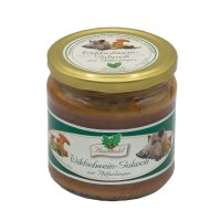 Wildschwein-Gulasch mit Pfifferlingen